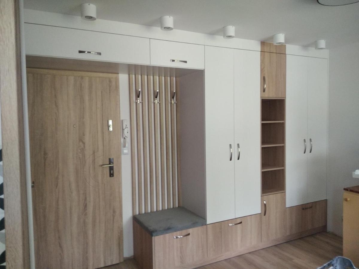 Apartament Zdroj Буско-Здрой Екстериор снимка