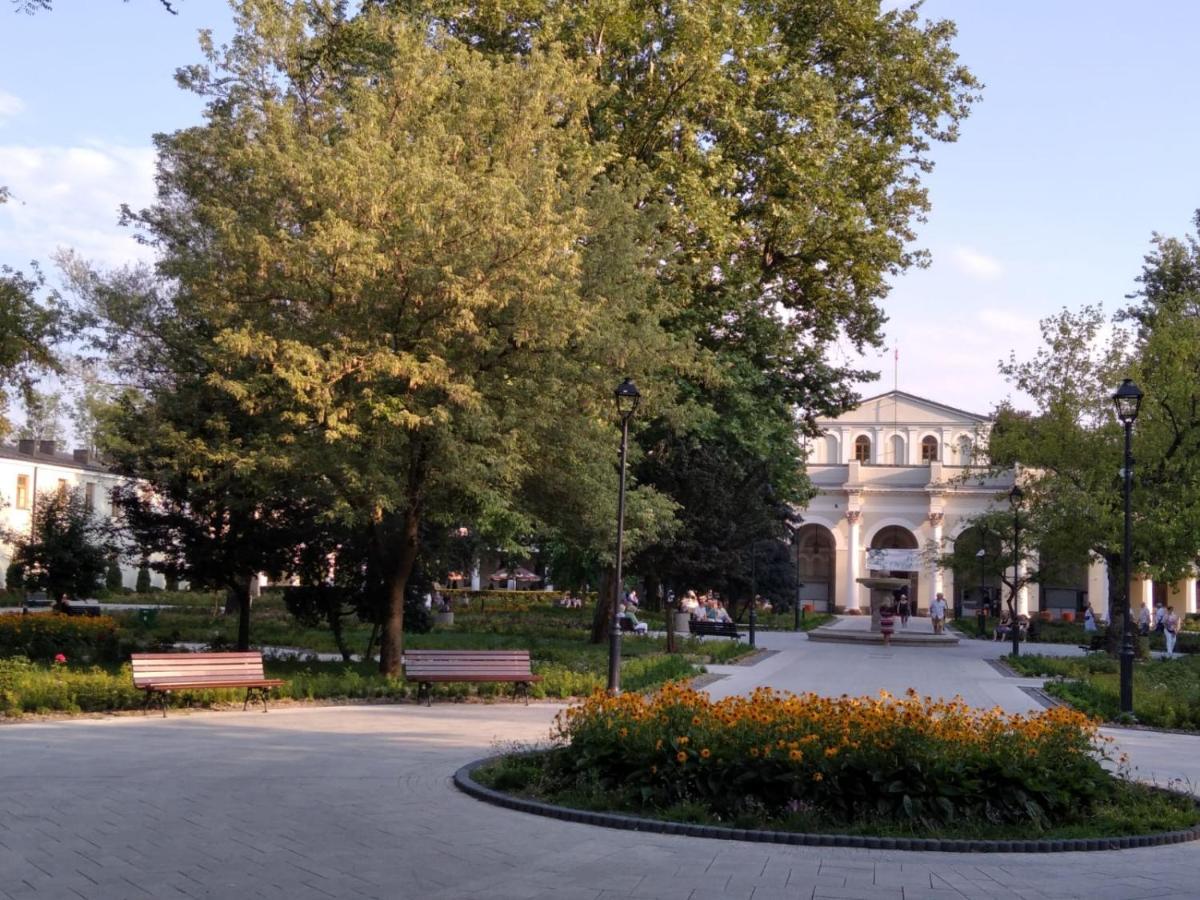 Apartament Zdroj Буско-Здрой Екстериор снимка
